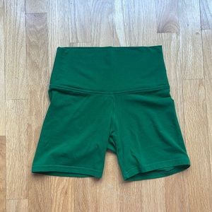 Aritzia TNA Biker Shorts